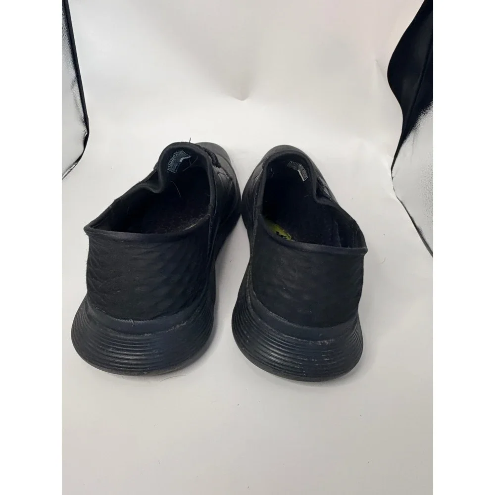 Skechers hands free